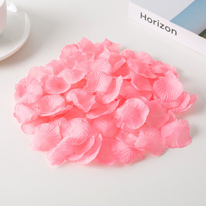 Petali simulati-coriandoli floreali colorati per decorazioni romantiche per abbellimenti eventi - Product Image 3