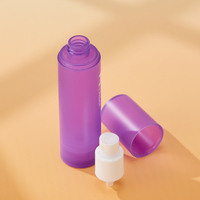 Flacon pulvérisateur sans air translucide mat givré violet PET 50 ml, calibre 18, pour emballage de brume hydratante pour le visage
