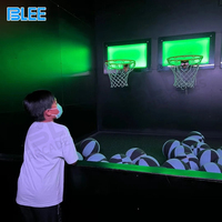 Jeu de panier de basket-ball d'intérieur avec lumières LED pour enfants et adultes - Arène interactive pour les parcs d'aventure et les écoles