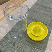 Buiten hangende tuin insectenvanger van duurzaam, milieuvriendelijk PP plastic voor wespen, bijen, vliegen, termieten en andere insecten.