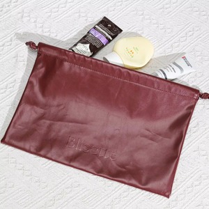 Sac de rangement pour maquillage et pyjamas en cuir PU imperméable avec logo personnalisé imprimé, sac de luxe pour cosmétiques, pochette en cuir pour emballage cadeau - Product Image 3