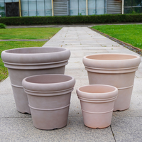 Pots à fleurs en plastique modernes et bon marché en gros pour la maison et le jardin, pots de pépinière d'intérieur et pots décoratifs