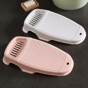 Planche à laver avec porte-savon en plastique antidérapante pour usage domestique - Product Image 3