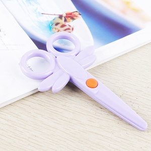 Tesoura de Papel Infantil com Desenho de Renda, Mini Tesoura de Papel para Crianças, Fornecimento Direto da Fábrica por Atacado - Product Image 2