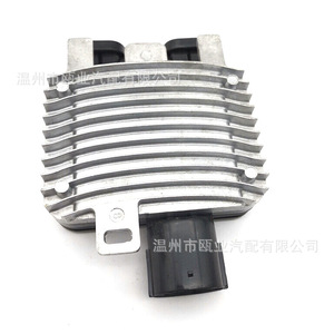 ตัวควบคุมพัดลม 7G919A819AA 7T438C609BA สำหรับ Volvo S60 XC60 XC70 อะไหล่ทดแทน - Product Image 1