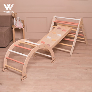 Winning Wooden Foldable Pickler Triangle with Climbing Ladder Foldable Climber Montessori Indoor Playground