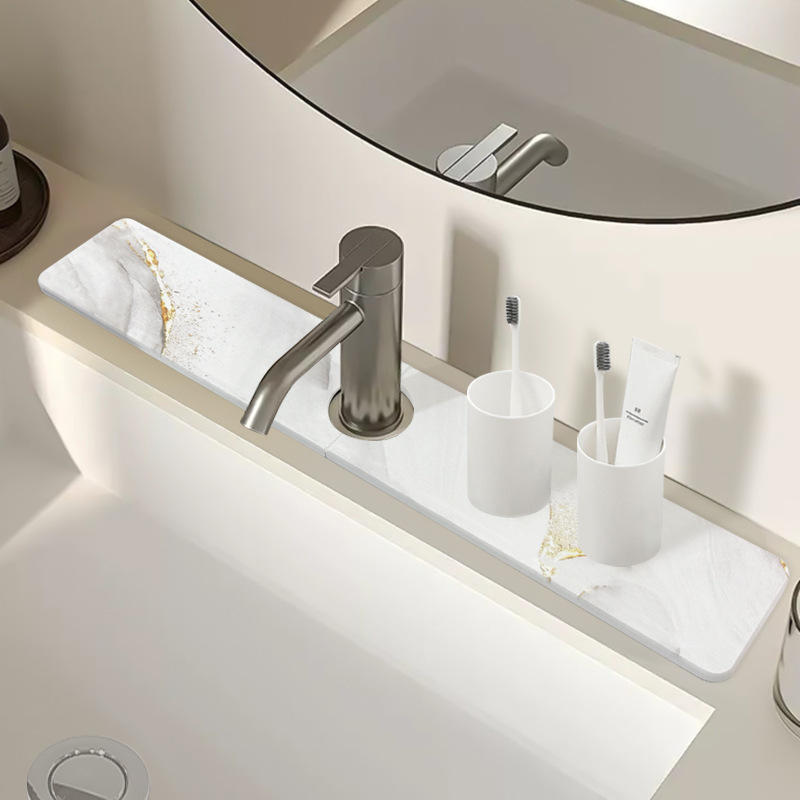 ทองคำลายคลื่นน้ำ