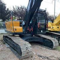 Apparence neuve, fiabilité exceptionnelle, stabilité excellente, prix avantageux, Hyundai 220lc-9s de 22 tonnes