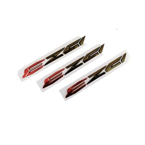Venta al por mayor personalizado 3D suave adhesivo ABS Logo emblemas pegatinas para coches y motocicletas 3M adhesivo incluido