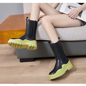 New Fashion Genuine <strong>Leather</strong> Shoes Women's Winter Snow Rain Short Long <strong>Boots</strong> Fur Cotton <strong>Boots</strong> for Women - Product Image 3