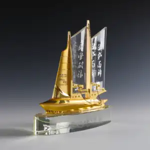Shining Crystal Metal Sailboat Sports Gift Custom Bespoke Logo Sailing Trophy Awards Hand Craft custom souvenir gift