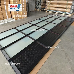 Portes <span class=keywords><strong>de</strong></span> <span class=keywords><strong>garage</strong></span> sectionnelles télécommandées en verre transparent noir à enrouler ou autres services <span class=keywords><strong>de</strong></span> portes pour la maison - Product Image 2