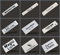 Fabrication de petites quantités en gros étiquettes de logo personnalisé taille de broderie étiquettes tissées en acrylique 100% coton étiquette de cou