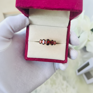 แหวนแต่งงานทำด้วยเงินสเตอร์ลิง925งานแฮนด์เมดโกเมนสีแดงธรรมชาติชุบทองพร้อมไข่มุกเพชร - Product Image 1