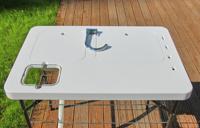 Table de filet pliante de camping en plein air de haute qualité avec filet de stockage de pulvérisateur de nettoyage de 2 éviers