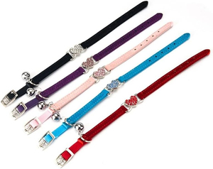 Collar Clásico Ajustable con Diamantes <span class=keywords><strong>de</strong></span> Imitación en Forma <span class=keywords><strong>de</strong></span> Corazón y Campana <span class=keywords><strong>para</strong></span> Gatos y <span class=keywords><strong>Perros</strong></span> Pequeños y Medianos - ¡Gran Oferta! - Product Image 2