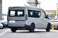 2026 EXPORT Mini-bus électrique à autonomie étendue 14 places, autonomie de 135 km, Véhicules à énergie nouvelle Geely Yuancheng VAN