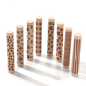 Rouleau à pâtisserie en bois petit format, gravé au laser avec logo personnalisé, motif de Noël en relief <span class=keywords><strong>pour</strong></span> biscuits - Product Image 4