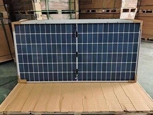 Module Solaire Monocristallin Bifacial à Double Verre Haute Efficacité Type N JA 580W 585W 590W JAM72D40 Panneaux Solaires Rotterdam - Product Image 2