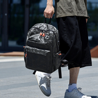 Sac à dos de voyage pour homme en PU durable avec doublure en polyester pour ordinateurs portables de 14 pouces, idéal pour les voyages de loisirs