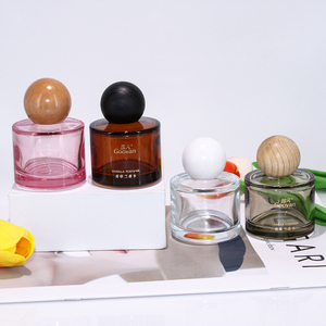 Botella de perfume de vidrio con caja de regalo, venta al por mayor, 30ml, 50ml, botella <span class=keywords><strong>Erfume</strong></span>, botella de Perfume multicolor de vidrio vacía moderna, Spray de lujo - Product Image 6