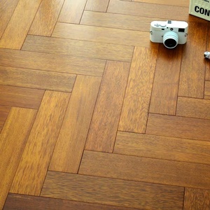 <span class=keywords><strong>Parquet</strong></span> en bois massif <span class=keywords><strong>Merbau</strong></span> de qualité supérieure, à chevrons, système de pose par clic, résistant à l'usure, bois naturel, sols en bois dur pour l'intérieur - Product Image 6