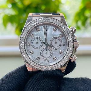 นาฬิกาแฟชั่นหรูหราสำหรับทุกเพศ นาฬิกาข้อมือเพชรหรูหรา สไตล์ธุรกิจที่สวมใส่สบาย สายหนัง นาฬิกาจักรกลสำหรับผู้ชาย - Product Image 1