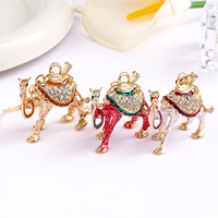 Nouveau Porte-clés Pendentif en Alliage de Zinc, Thème Ethnique Transfrontalier, Glacé Diamant, Couleur Chameau du Désert, Souvenir, Polyvalent, Petit Cadeau