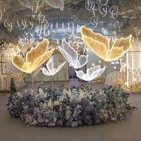 Décoration de mariage lumières ailes de papillon LED lustre romantique fête scène route Guide passerelle