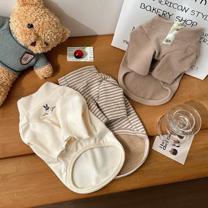 पालतू वस्त्र सर्दियों में पेट कुत्तों और बिल्लियों के साथ गर्म स्वेटर शर्ट - Product Image 4