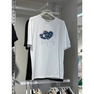 T-shirt pour femme Fiori à imprimé cœur, 100% coton tricoté, manches régulières, design adorable pour fille - Product Image 2