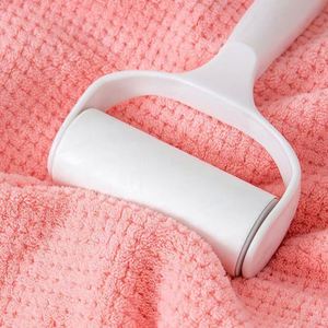 Serviette de séchage pour cheveux en microfibre grande taille avec logo personnalisé, avec bande élastique, adaptée aux femmes ayant des cheveux longs et mouillés, pour une protection optimale. - Product Image 4
