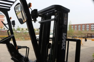 Optional Japanese Engine 2Ton Diesel Forklift Truck - Agile Performer for Demanding Daily <strong>Loading</strong>/<strong>Unloading</strong> Operations - Product Image 6
