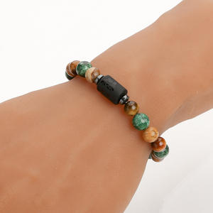 Venta caliente Unisex Ojo de Tigre Piedra Pulsera con cuentas Directo de fábrica Venta al por mayor Clásico Hombres Mujeres Doce Diseño Regalo - Product Image 2