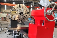 Tour horizontal mécanique automatique robuste en métal 220V haute précision avec moteur 4kw/5.5kw