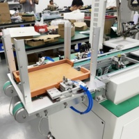 Estación de Carga para Robot Paralelo, Plataforma PLC de 3 Ejes, Identificación Automática de la Orientación de las Piezas, Dirección Delantera-Trasera, Posicionamiento Preciso