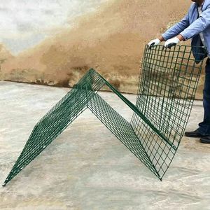 Malla de Alambre Soldada de Bajo Contenido de Carbono, Galvanizada y Recubierta de PVC, Plegable, Resistente a la Corrosión, con Orificios Cuadrados de 3-4.5mm, para Gallinas y Aves de Corral, Marca Yuking - Product Image 5