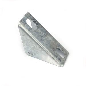 Support pv <span class=keywords><strong>triangle</strong></span> <span class=keywords><strong>photovoltaïque</strong></span> en aluminium à 4 trous pour panneaux solaires support de montage au sol pour toit - Product Image 4