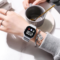Jam Tangan Digital Elektronik Fashion Sport Murah Grosir untuk Pelajar, Silikon LED Persegi Unisex, Tidak Tahan Air, Jam Tangan Sport Anak