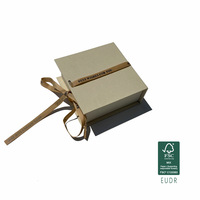 Boîtes cadeaux pliables en carton rigide mat avec logo personnalisé imprimé, fermeture magnétique, emballage avec ruban