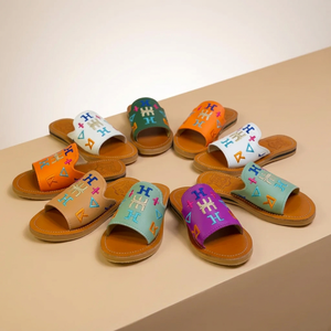 Sandalias Casuales de Cuero Genuino Hechas a Mano para Mujer, Sandalias de Cuero para Hombre al por Mayor con Diseño de Logotipo y Borlas Personalizados - Product Image 6