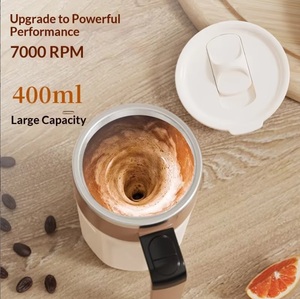 Caneca de Café com Misturador Magnético Automático, Copo de Mistura Magnética com Tampa para Caneca de Mistura Automática para Café e Leite G25-937 - Product Image 4