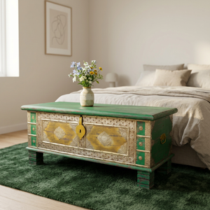 Cajas y Contenedores de Almacenamiento Vintage de Madera de Mango India Envejecida Pintadas a Mano con Detalles de Latón Hechos a Mano para Sala de Estar y Habitaciones de Hotel - Product Image 5
