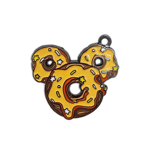 Liontin Enamel Keras Berlapis Emas Logo Topi Logam Dibuat Sesuai Pesanan Jimat Kalung dan Liontin - Product Image 3