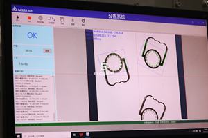 ماكينة ضغط وتركيب الأكمام لزجاجات العصير والزيت والماء سعة 3 و5 و6 و10 لتر مع مقبض كبير موديل <span class=keywords><strong>2026</strong></span> - Product Image 5