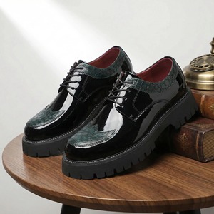 Zapatos Casuales de Cuero Patentado Brillante para Hombre 2026, Estilo Británico, Zapatos de Cuero Ligeros, Zapatillas de Moda para Hombre - Product Image 2