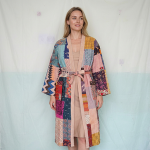 Manteau Kimono Long Matelassé en Coton Non Tissé 100% pour Femme, Col en V, Manches Longues, Respirant, Idéal pour l'Hiver - Product Image 1