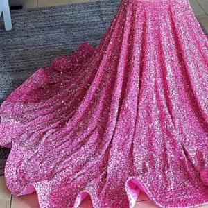 فستان سهرة طويل وردي للفتيات السمراوات، فستان حفلات رسمي فاخر مزين بالخرز والريش، ثوب تخرج - Product Image 4