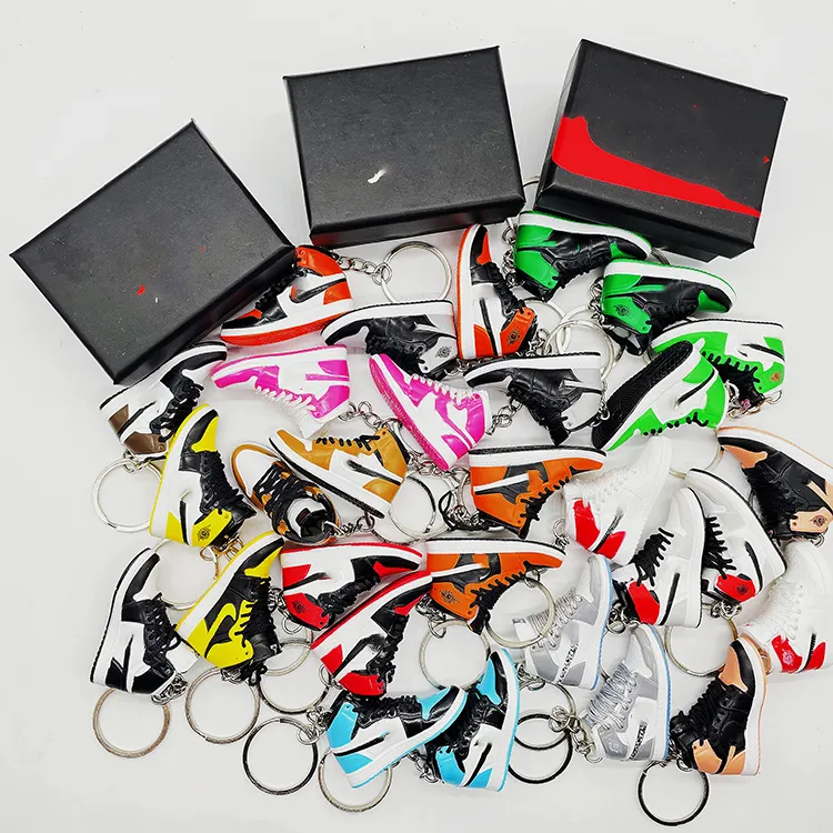 Wholesale 3D mini sneakers shoes keychain with box key ring souvenir gift AJ shoes pendant keychain
