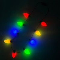 Collier lumineux LED 9 ampoules pour Noël, décorations de fête, accessoires pour pulls de Noël, Diwali, Ramadan, à piles